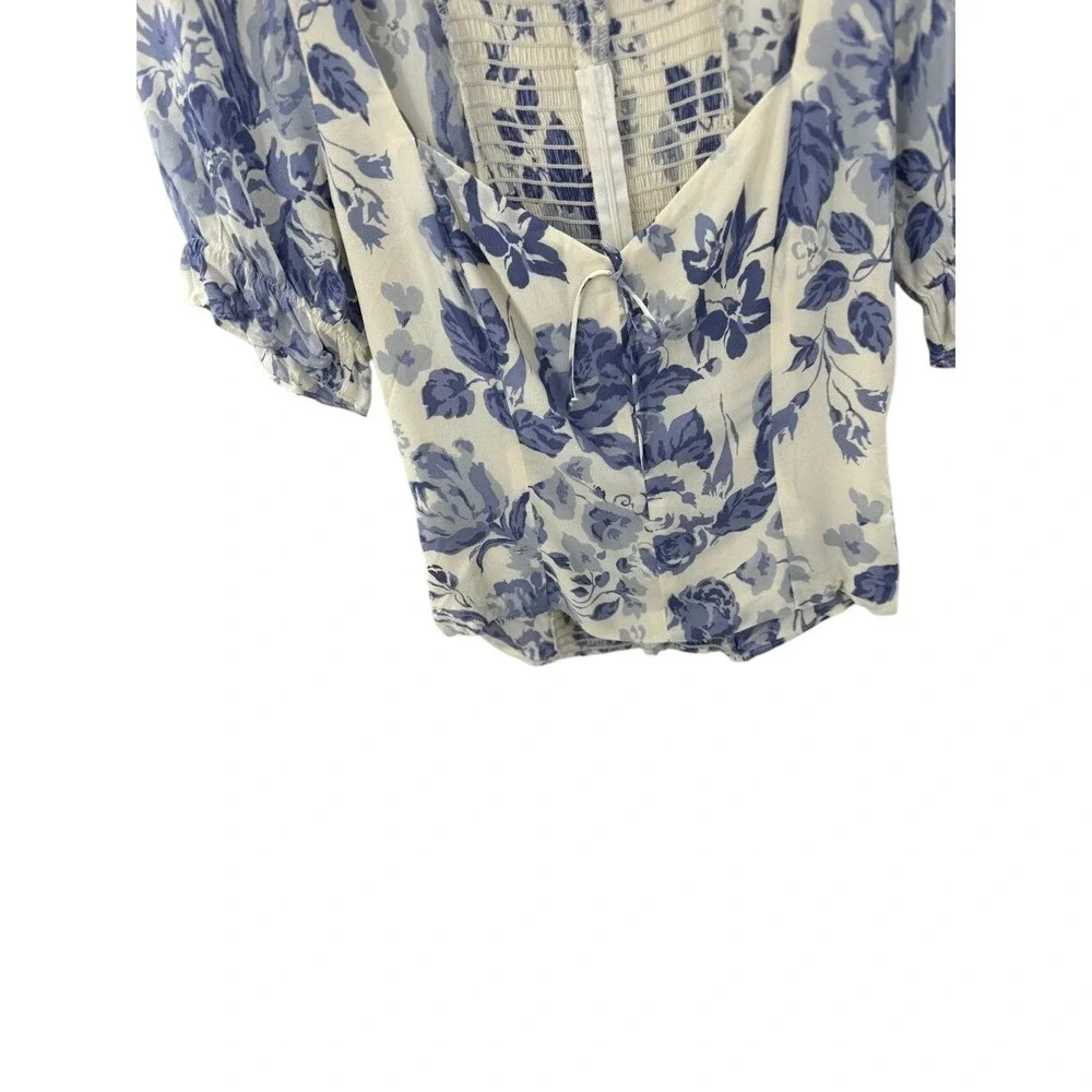 Reformation Blue White Floral Delevan Top Smocked Puff Sleeve Size 6
